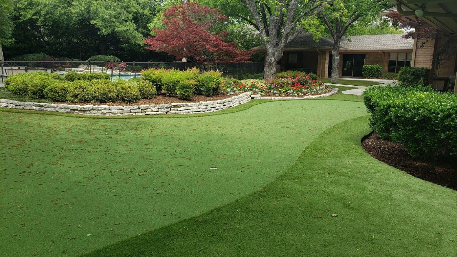 What Are The Top 8 Commercial Turf Benefits For Businesses